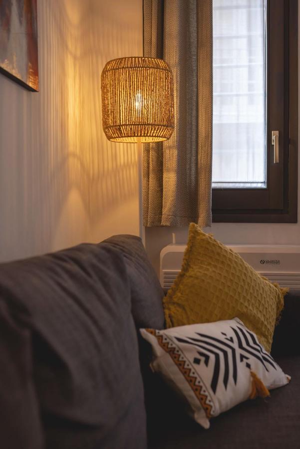 Bravissimo Sant Marti Apartment Girona Ngoại thất bức ảnh